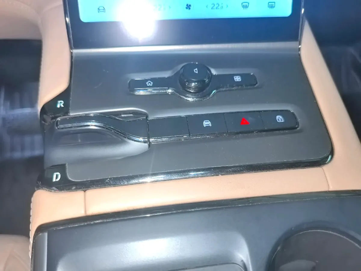 2020 NIO ES6 BEV 75KWH,autocango,china used car exporter,china ev exporter,chinese used car exporter,chinese used ev exporter