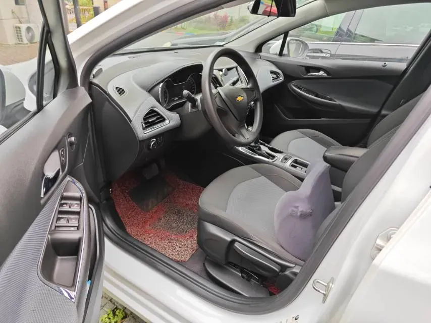 2018 Chevrolet Cruze 1.5L 114HP L4 6AT,autocango,china used car exporter,china ev exporter,chinese used car exporter,chinese used ev exporter
