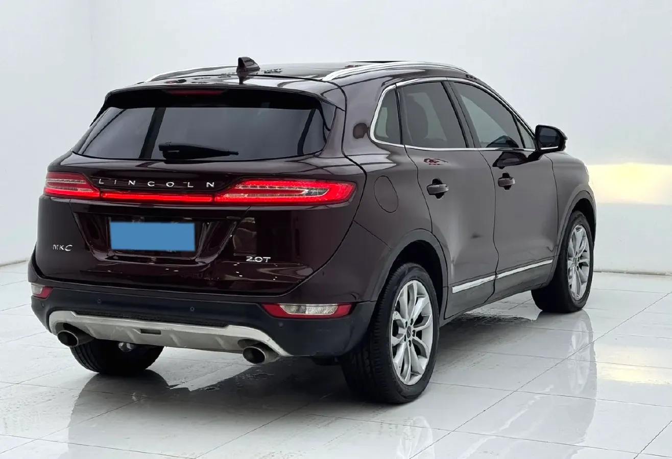 2017 Lincoln MKC 2.0T 203HP L4 6AT,autocango,china used car exporter,china ev exporter,chinese used car exporter,chinese used ev exporter