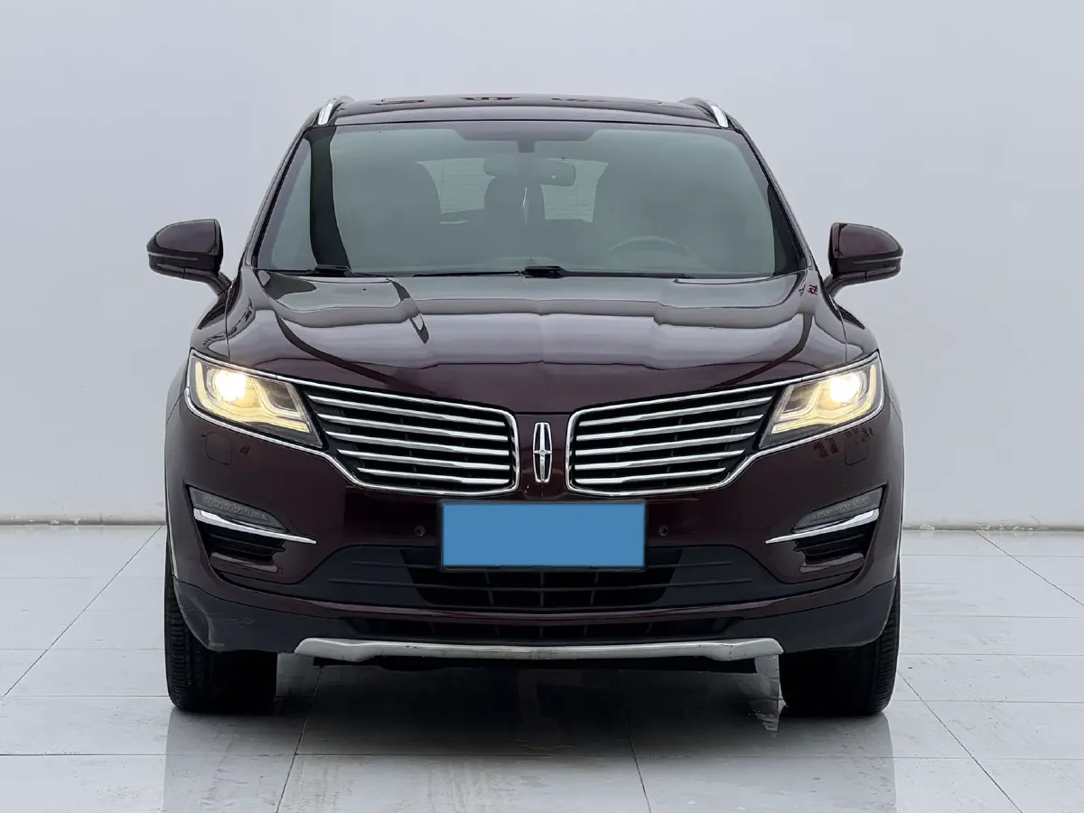 2017 Lincoln MKC 2.0T 203HP L4 6AT,autocango,china used car exporter,china ev exporter,chinese used car exporter,chinese used ev exporter
