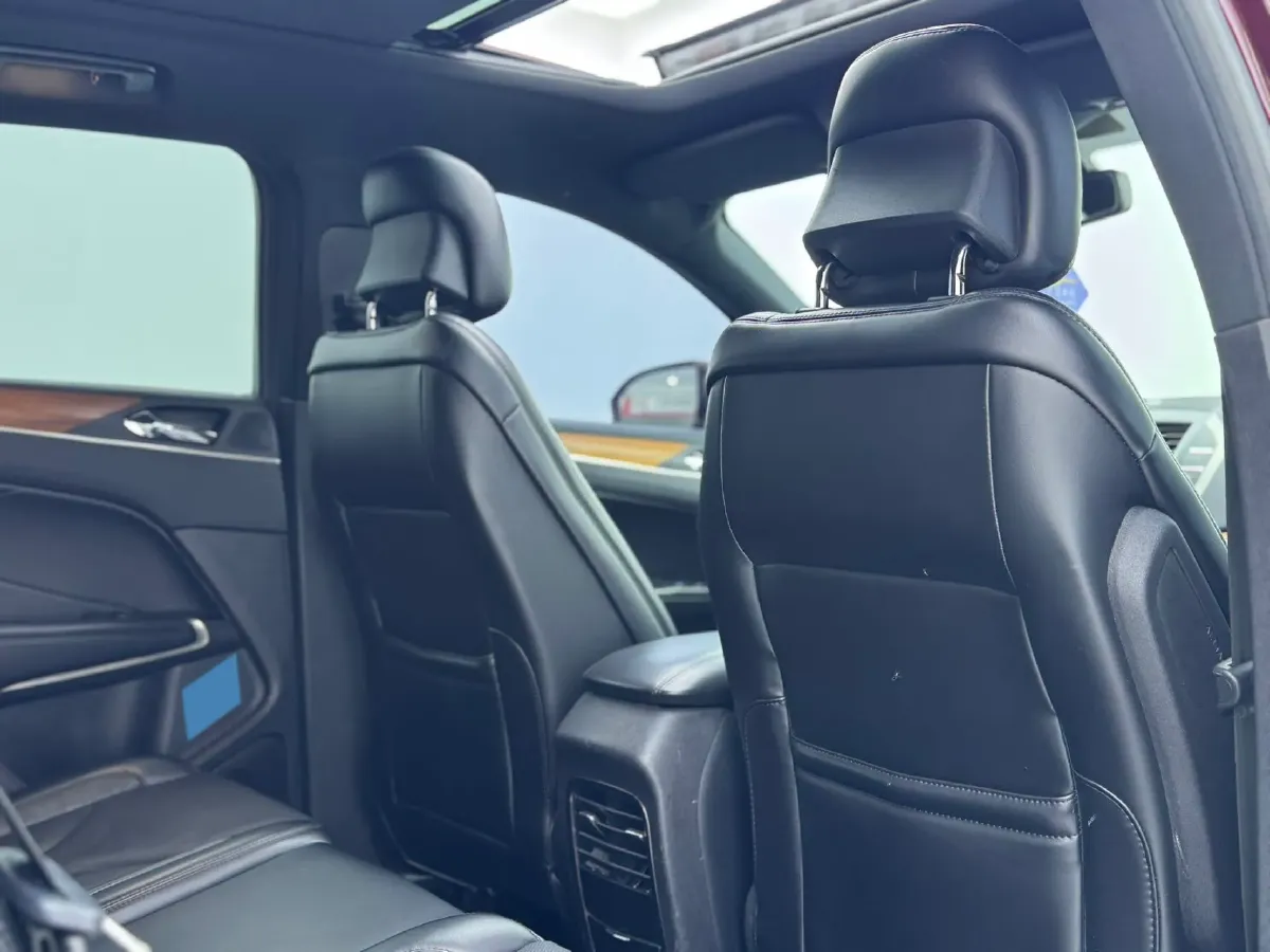 2017 Lincoln MKC 2.0T 203HP L4 6AT,autocango,china used car exporter,china ev exporter,chinese used car exporter,chinese used ev exporter