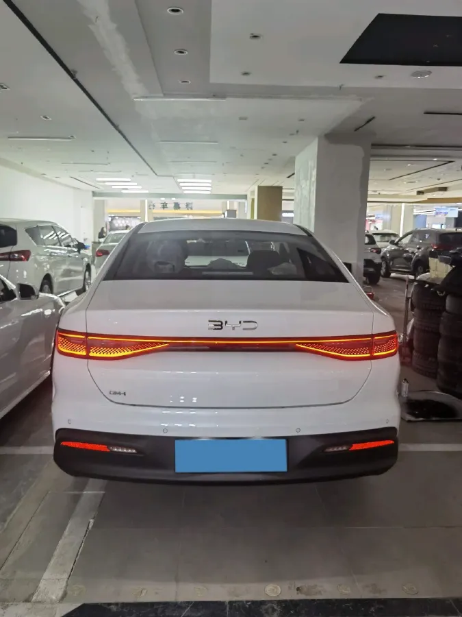 2025 BYD Seal05 DM-i 1.5L 101HP L4 E-CVT PHEV 7.68KWH,autocango,china used car exporter,china ev exporter,chinese used car exporter,chinese used ev exporter