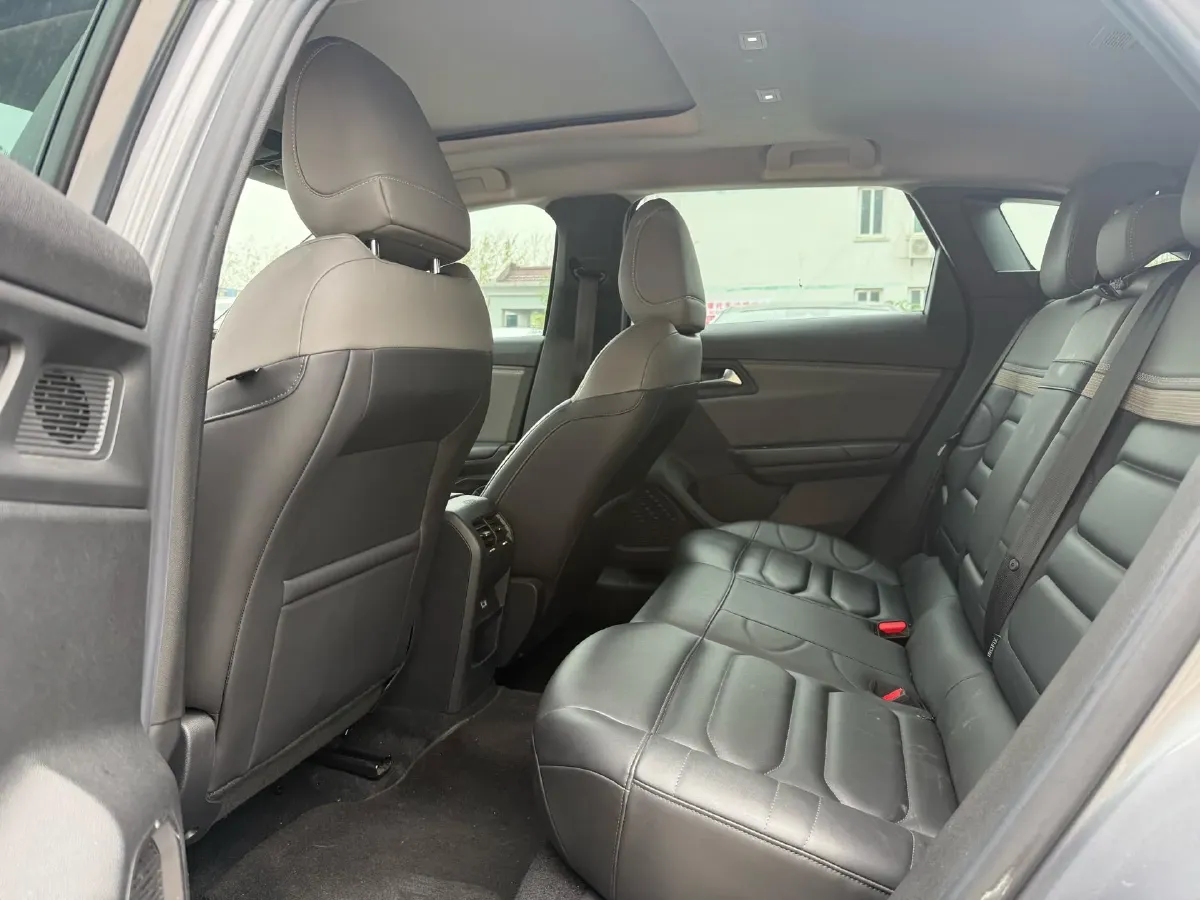 2021 Citroen C5 X 1.6T 175HP L4 8AT,autocango,china used car exporter,china ev exporter,chinese used car exporter,chinese used ev exporter