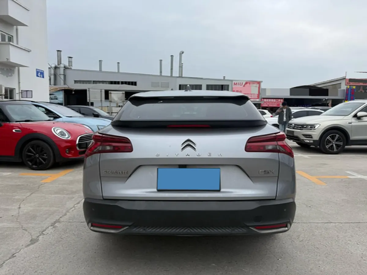 2021 Citroen C5 X 1.6T 175HP L4 8AT,autocango,china used car exporter,china ev exporter,chinese used car exporter,chinese used ev exporter