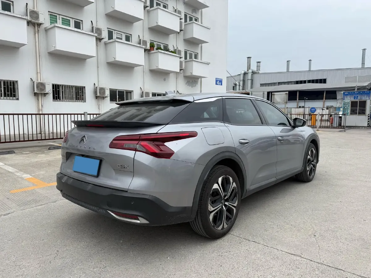 2021 Citroen C5 X 1.6T 175HP L4 8AT,autocango,china used car exporter,china ev exporter,chinese used car exporter,chinese used ev exporter