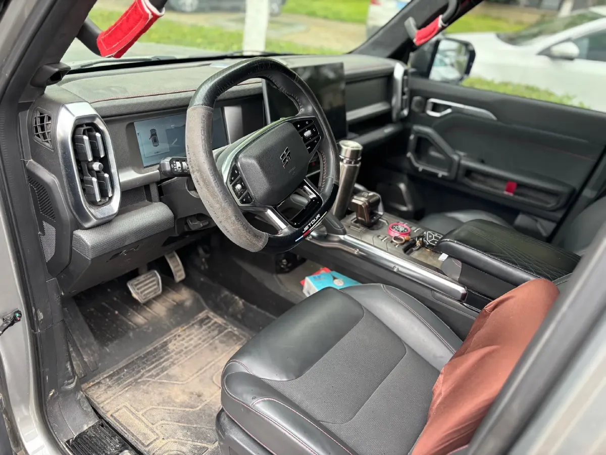 2023 Jetour Traveller 2.0T 254HP L4 7DCT,autocango,china used car exporter,china ev exporter,chinese used car exporter,chinese used ev exporter