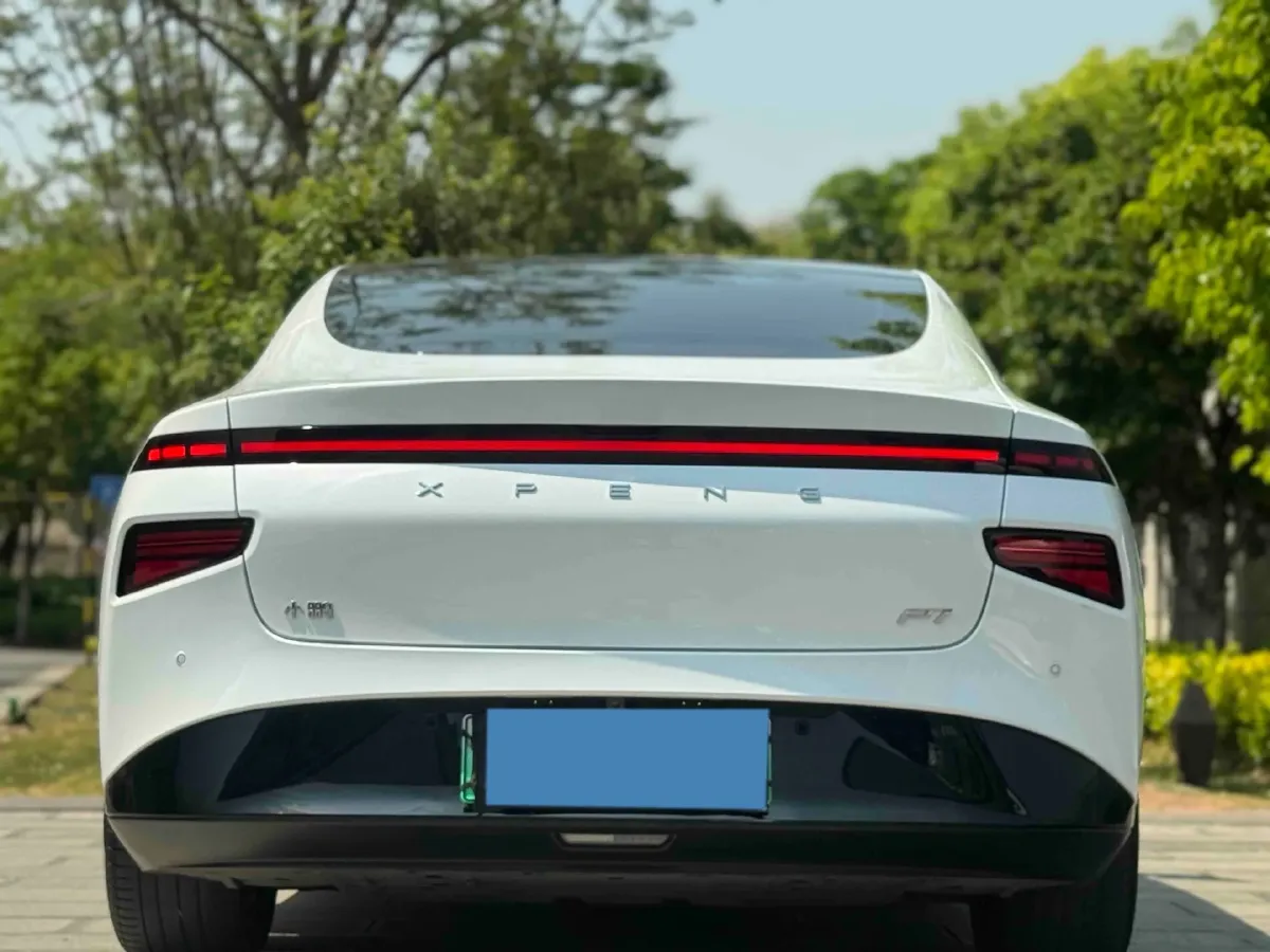 2020 Xpeng P7 BEV 70.8KWH,autocango,china used car exporter,china ev exporter,chinese used car exporter,chinese used ev exporter