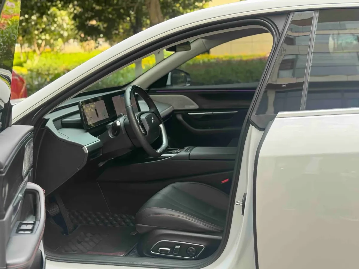 2020 Xpeng P7 BEV 70.8KWH,autocango,china used car exporter,china ev exporter,chinese used car exporter,chinese used ev exporter