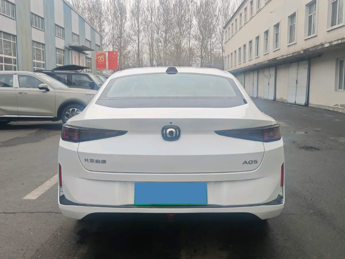 2024 ChangAn QiYuan A05 1.5L 110HP L4 E-CVT PHEV 9.07KWH,autocango,china used car exporter,china ev exporter,chinese used car exporter,chinese used ev exporter