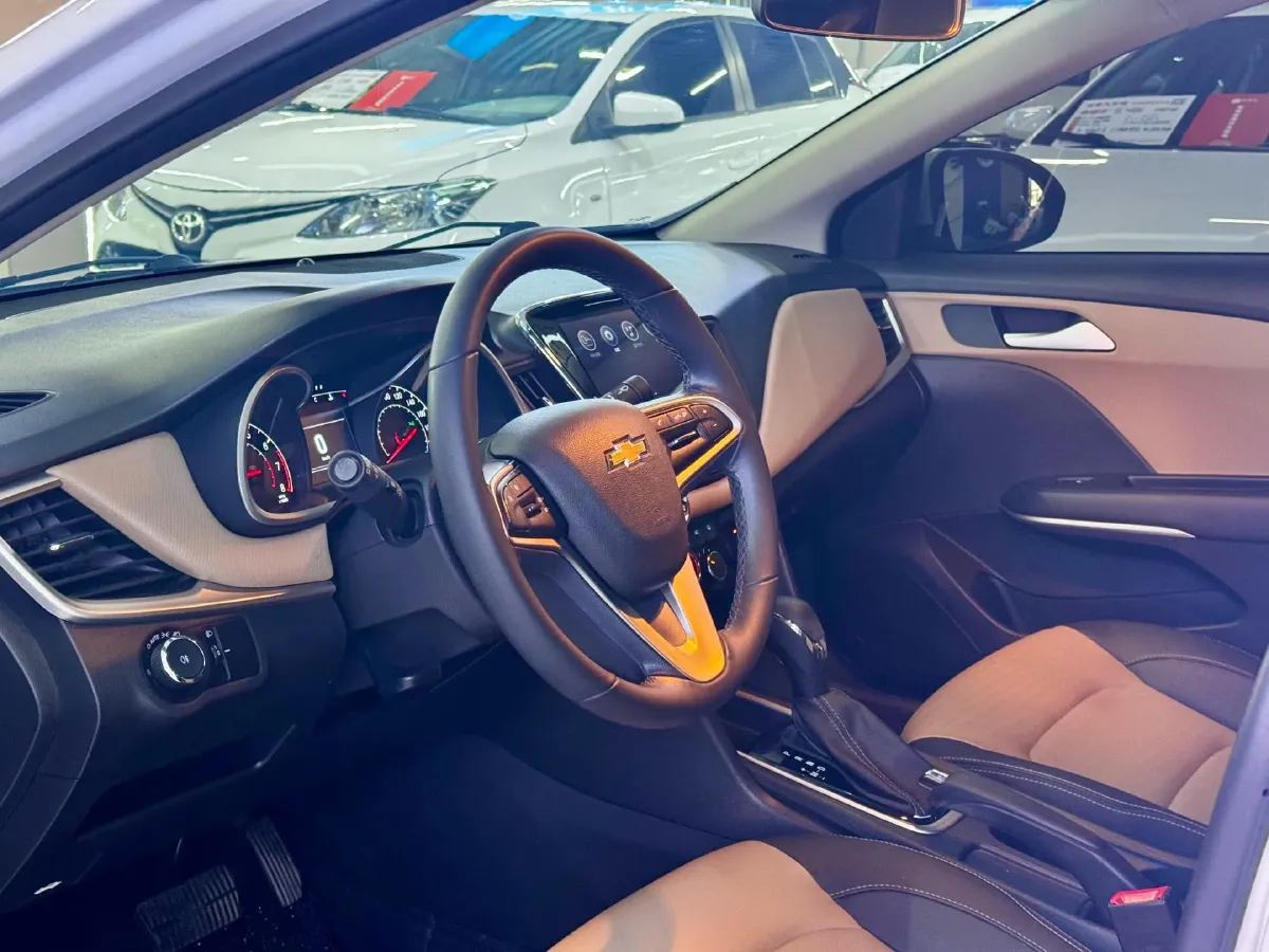 2021 Chevrolet Monza 1.5L 113HP L4 6AT,autocango,china used car exporter,china ev exporter,chinese used car exporter,chinese used ev exporter