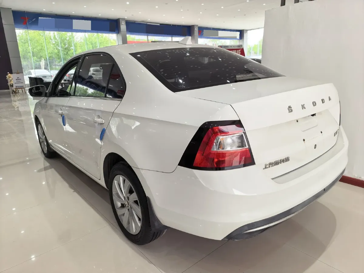 2019 Skoda Rapid Spaceback 1.5L 110HP L4 6AT,autocango,china used car exporter,china ev exporter,chinese used car exporter,chinese used ev exporter