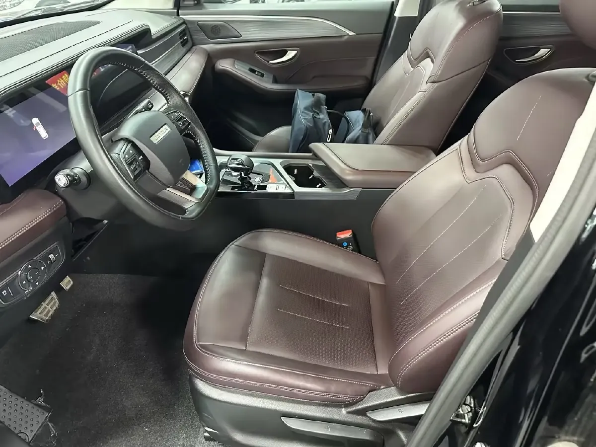 2024 Jetour X90 Plus 1.6T 197HP L4 7DCT,autocango,china used car exporter,china ev exporter,chinese used car exporter,chinese used ev exporter