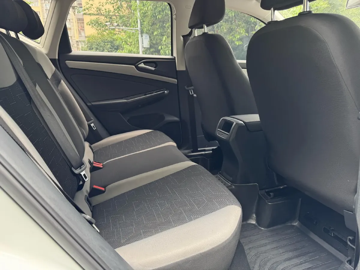 2022 Jetta VS5 1.4T 150HP L4 6AT,autocango,china used car exporter,china ev exporter,chinese used car exporter,chinese used ev exporter