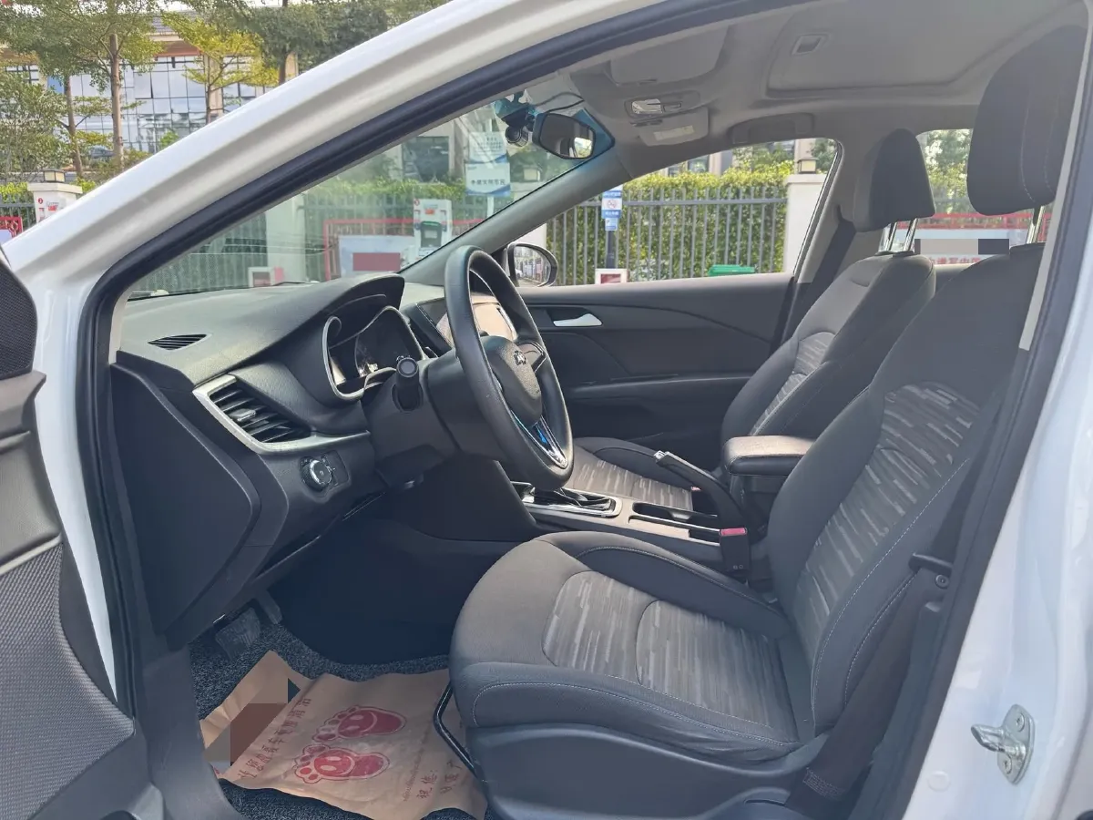 2019 Chevrolet Cavalier 1.5L 113HP L4 6AT,autocango,china used car exporter,china ev exporter,chinese used car exporter,chinese used ev exporter