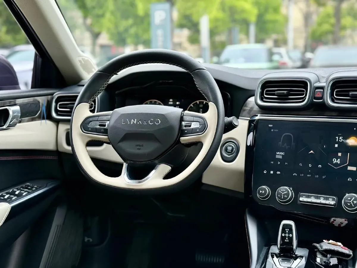 2022 LYNK&CO 02 1.5T 180HP L3 7DCT,autocango,china used car exporter,china ev exporter,chinese used car exporter,chinese used ev exporter