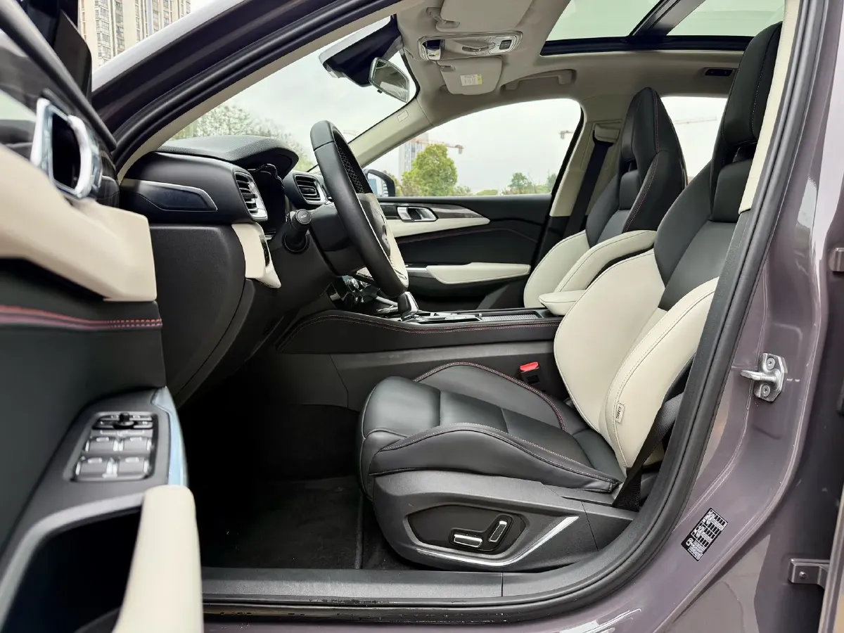 2022 LYNK&CO 02 1.5T 180HP L3 7DCT,autocango,china used car exporter,china ev exporter,chinese used car exporter,chinese used ev exporter