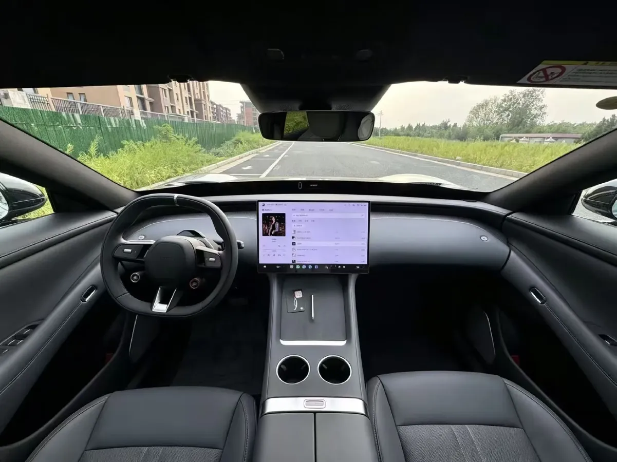 2025 MI YU7 BEV 96.3KWH,autocango,china used car exporter,china ev exporter,chinese used car exporter,chinese used ev exporter