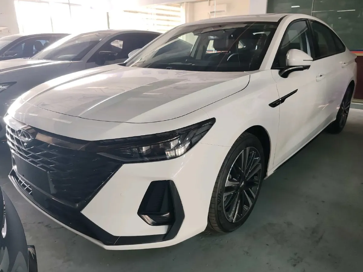 2024 Chery Arrizo 8 2.0T 254HP L4 7DCT,autocango,china used car exporter,china ev exporter,chinese used car exporter,chinese used ev exporter