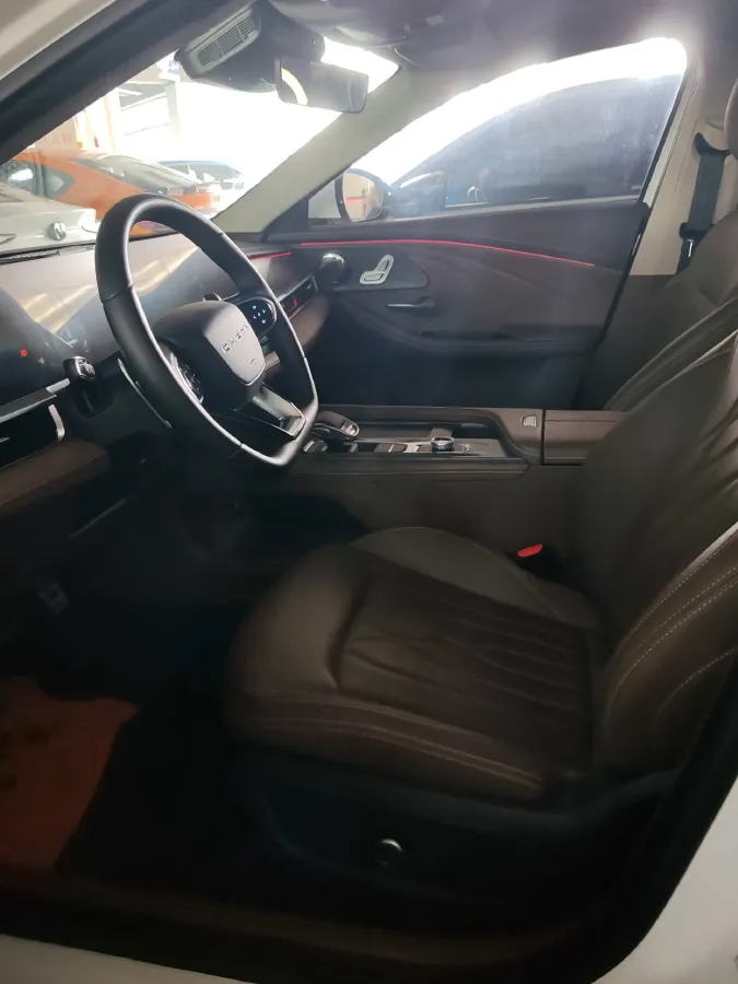 2024 Chery Arrizo 8 2.0T 254HP L4 7DCT,autocango,china used car exporter,china ev exporter,chinese used car exporter,chinese used ev exporter