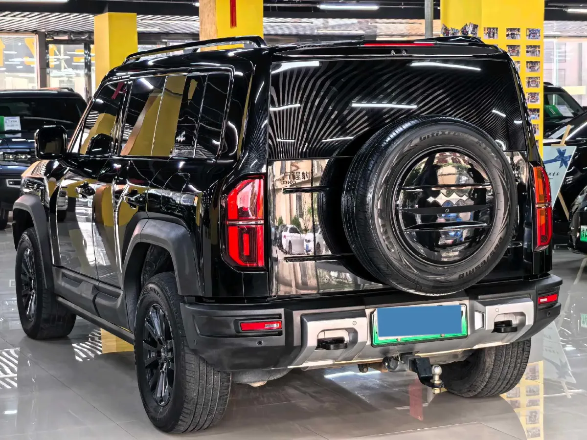 2023 FangChengBao Bao 5 1.5T 194HP L4 E-CVT PHEV 31.8KWH,autocango,china used car exporter,china ev exporter,chinese used car exporter,chinese used ev exporter