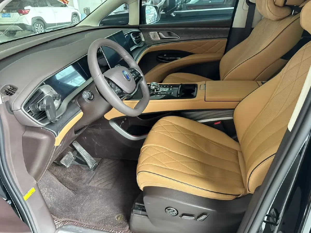 2024 Denza D9 1.5T 139HP L4 E-CVT PHEV 40KWH,autocango,china used car exporter,china ev exporter,chinese used car exporter,chinese used ev exporter