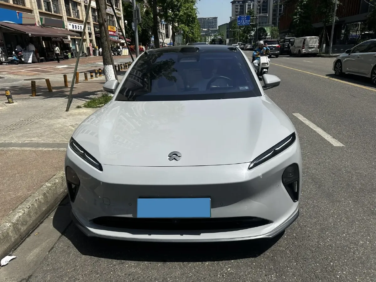 2022 JunTian HeiWuShi Youth 2.0T 203HP L4 6AT,autocango,china used car exporter,china ev exporter,chinese used car exporter,chinese used ev exporter