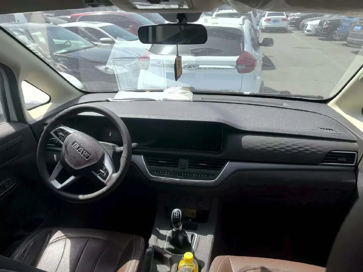 2023 BAW RuiSheng Trump M7 1.6L 124HP L4 5MT,autocango,china used car exporter,china ev exporter,chinese used car exporter,chinese used ev exporter