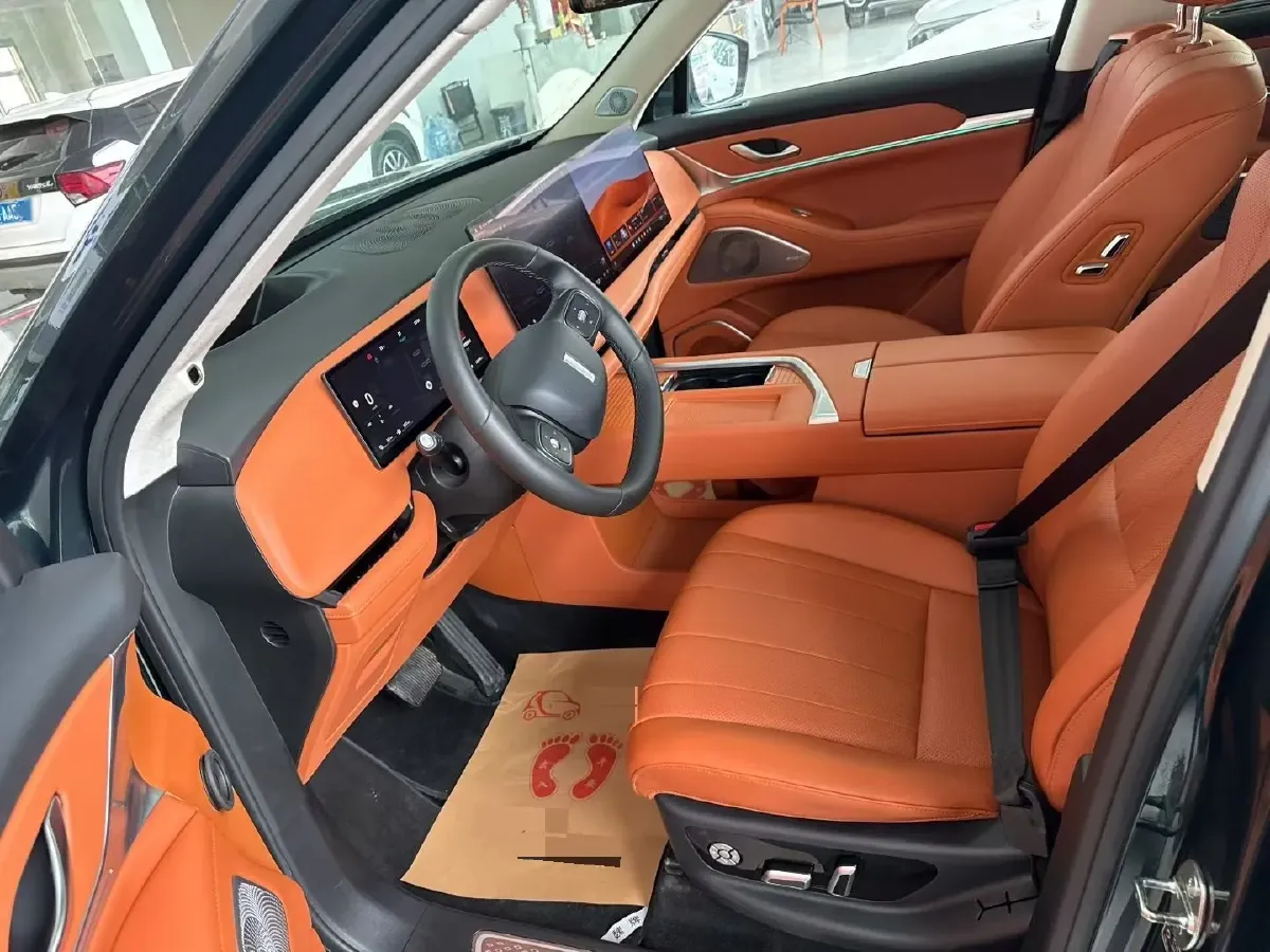 2025 WEY BlueMountain 1.5T 170HP L4 4DHT PHEV 44.5KWH,autocango,china used car exporter,china ev exporter,chinese used car exporter,chinese used ev exporter