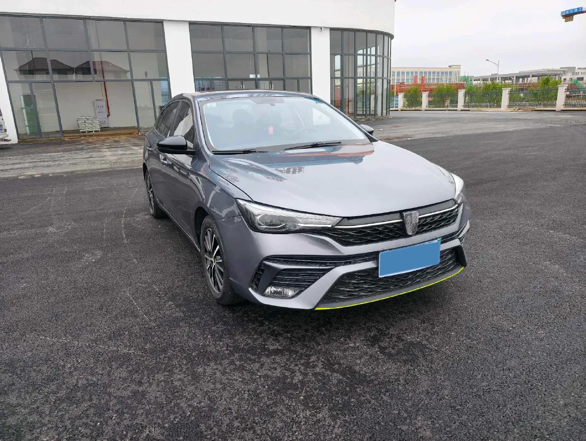2020 Roewe i5 1.5L 120HP L4 CVT,autocango,china used car exporter,china ev exporter,chinese used car exporter,chinese used ev exporter