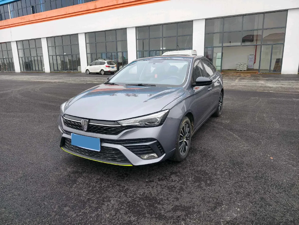 2020 Roewe i5 1.5L 120HP L4 CVT,autocango,china used car exporter,china ev exporter,chinese used car exporter,chinese used ev exporter