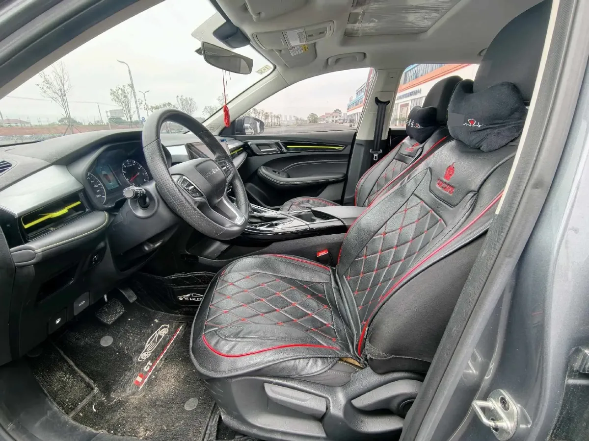 2020 Roewe i5 1.5L 120HP L4 CVT,autocango,china used car exporter,china ev exporter,chinese used car exporter,chinese used ev exporter