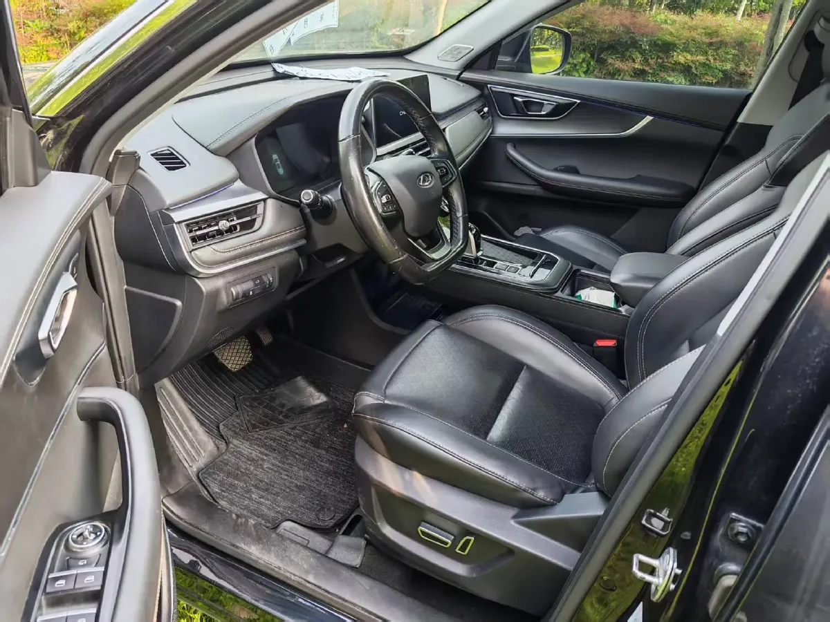 2020 Chery Tiggo 8 1.6T 197HP L4 7DCT,autocango,china used car exporter,china ev exporter,chinese used car exporter,chinese used ev exporter