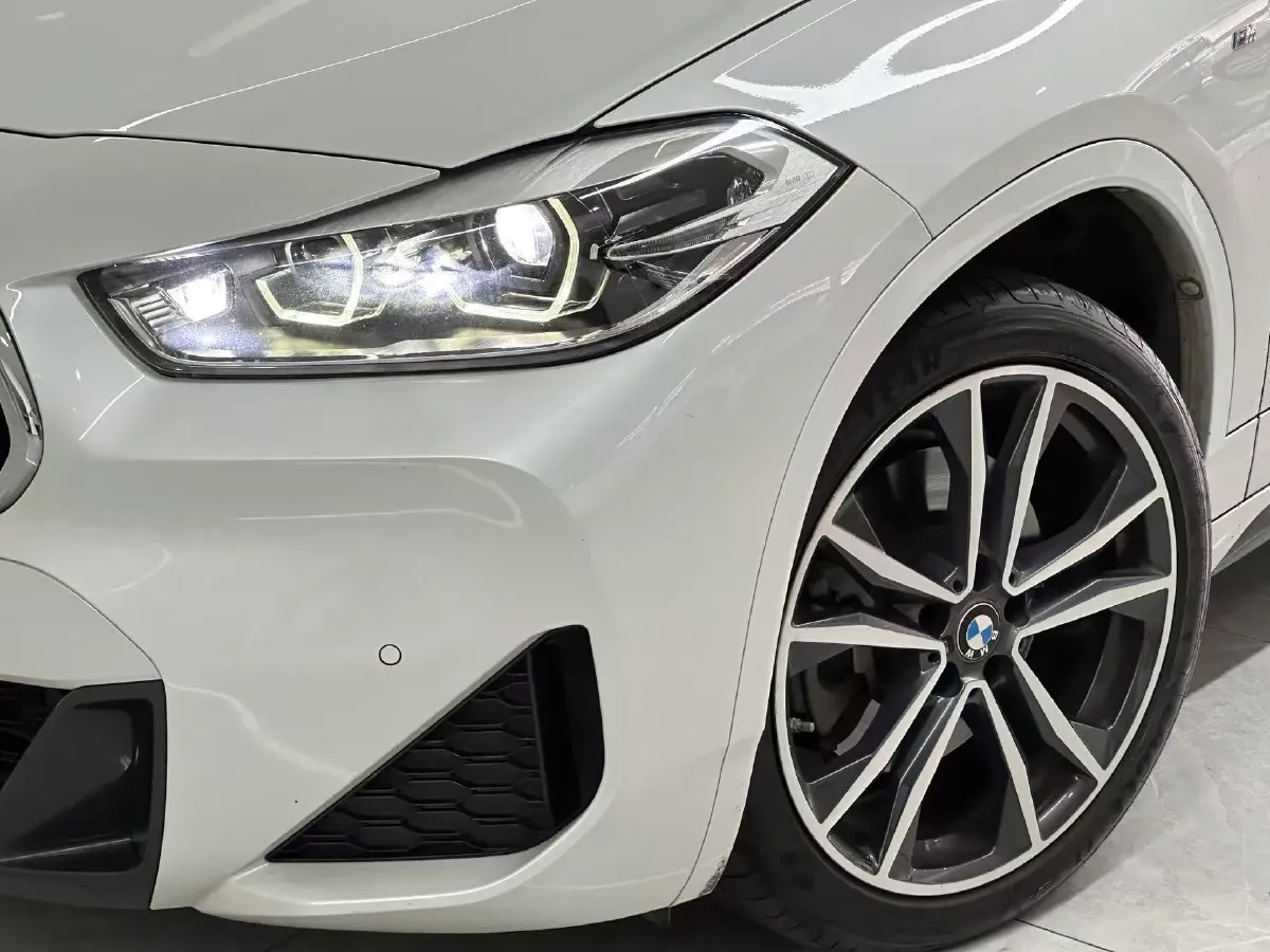 2021 BMW X2 2.0T 192HP L4 7DCT,autocango,china used car exporter,china ev exporter,chinese used car exporter,chinese used ev exporter