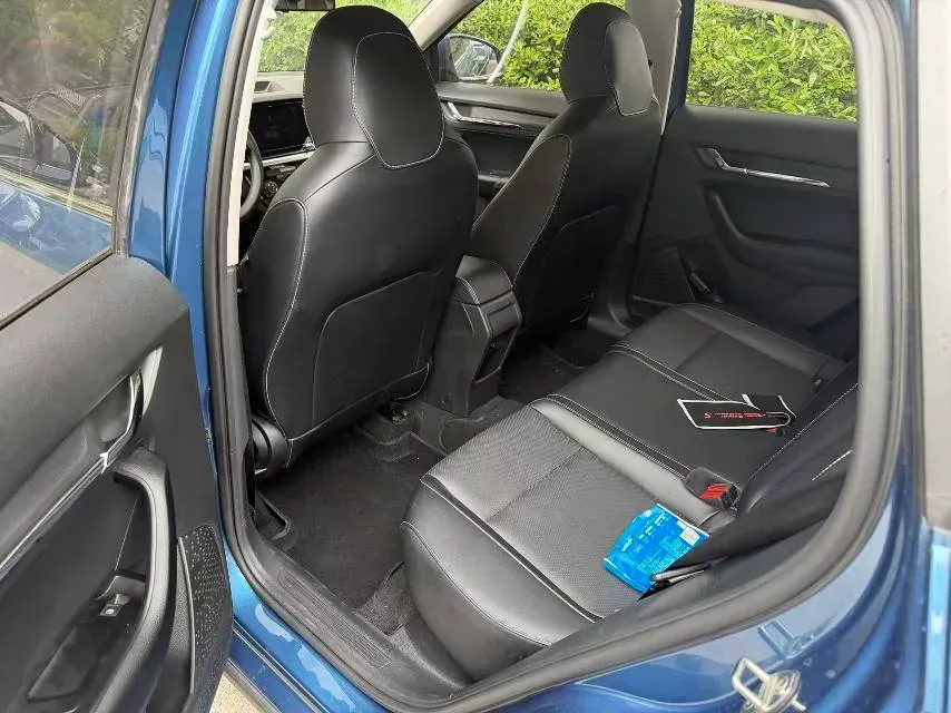 2021 Skoda Kamiq 1.5L 112HP L4 6AT,autocango,china used car exporter,china ev exporter,chinese used car exporter,chinese used ev exporter