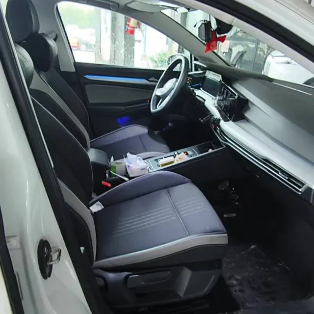 2023 Volkswagen Golf 1.4T 150HP L4 7DCT,autocango,china used car exporter,china ev exporter,chinese used car exporter,chinese used ev exporter