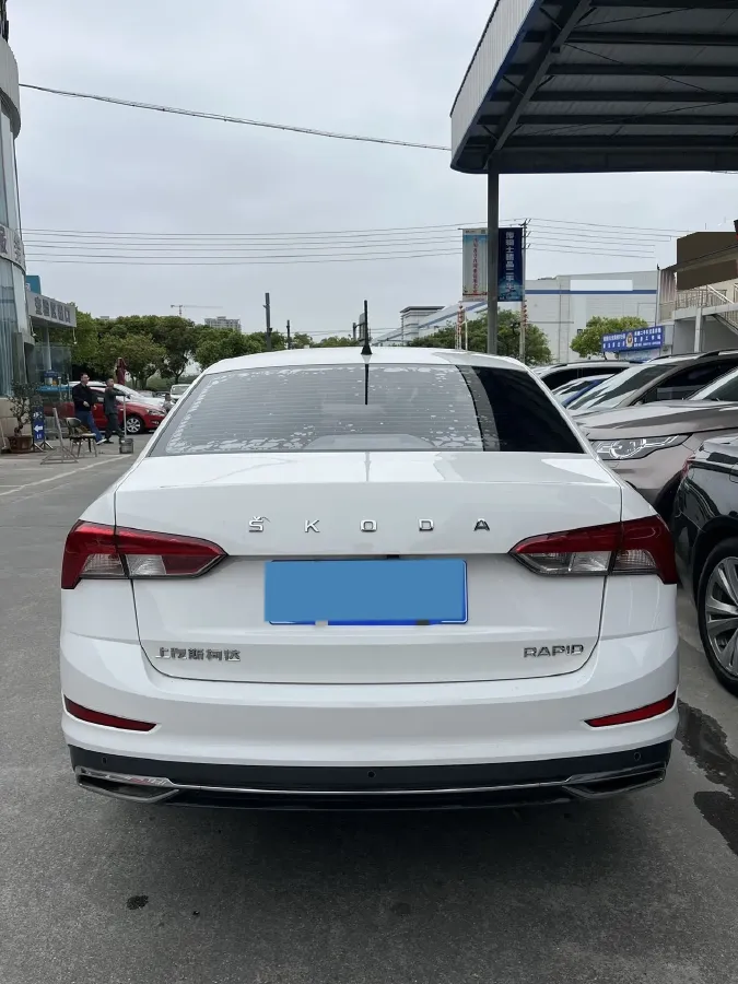 2022 Skoda Rapid 1.5L 112HP L4 6AT,autocango,china used car exporter,china ev exporter,chinese used car exporter,chinese used ev exporter