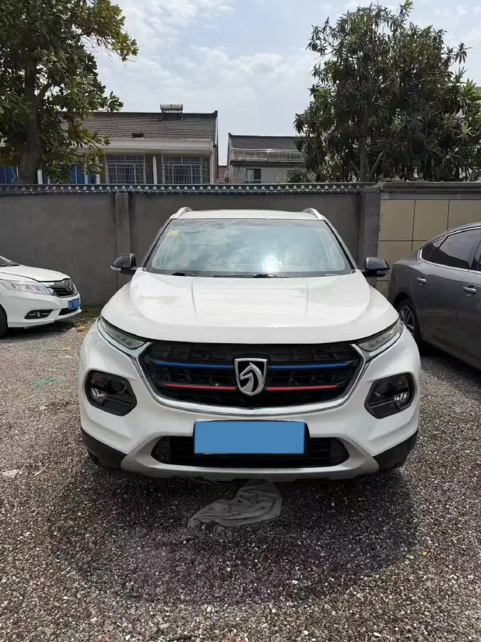 2017 HaiMa S5 Young Edition 1.6L 122HP L4 5MT,autocango,china used car exporter,china ev exporter,chinese used car exporter,chinese used ev exporter