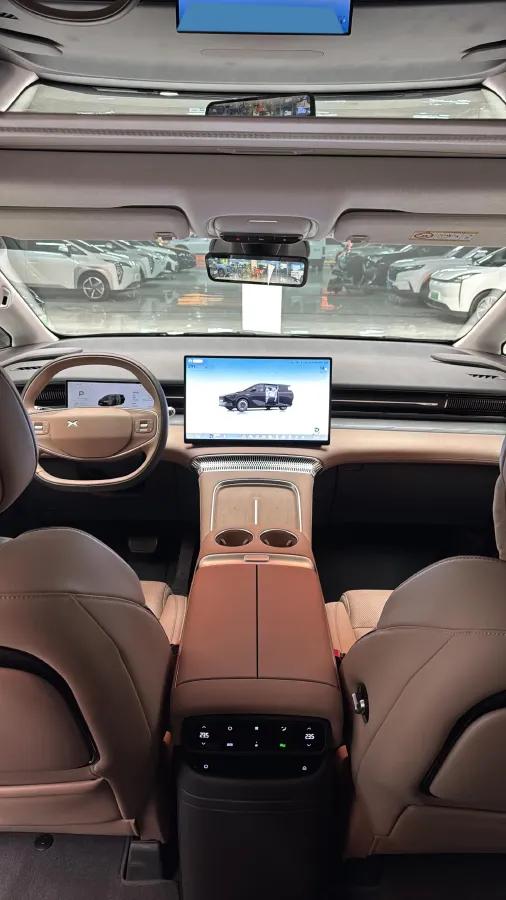 2025 Xpeng X9 BEV,autocango,china used car exporter,china ev exporter,chinese used car exporter,chinese used ev exporter