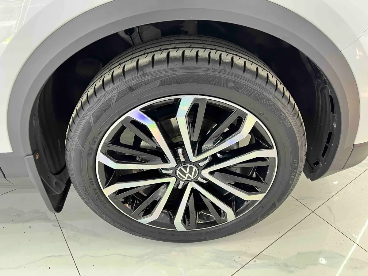 2022 Volkswagen T-Roc 1.4T 150HP L4 7DCT,autocango,china used car exporter,china ev exporter,chinese used car exporter,chinese used ev exporter