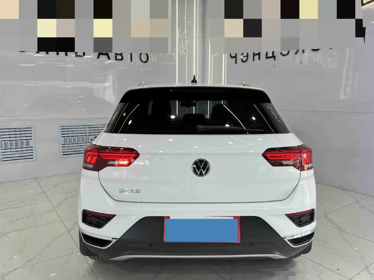 2022 Volkswagen T-Roc 1.4T 150HP L4 7DCT,autocango,china used car exporter,china ev exporter,chinese used car exporter,chinese used ev exporter