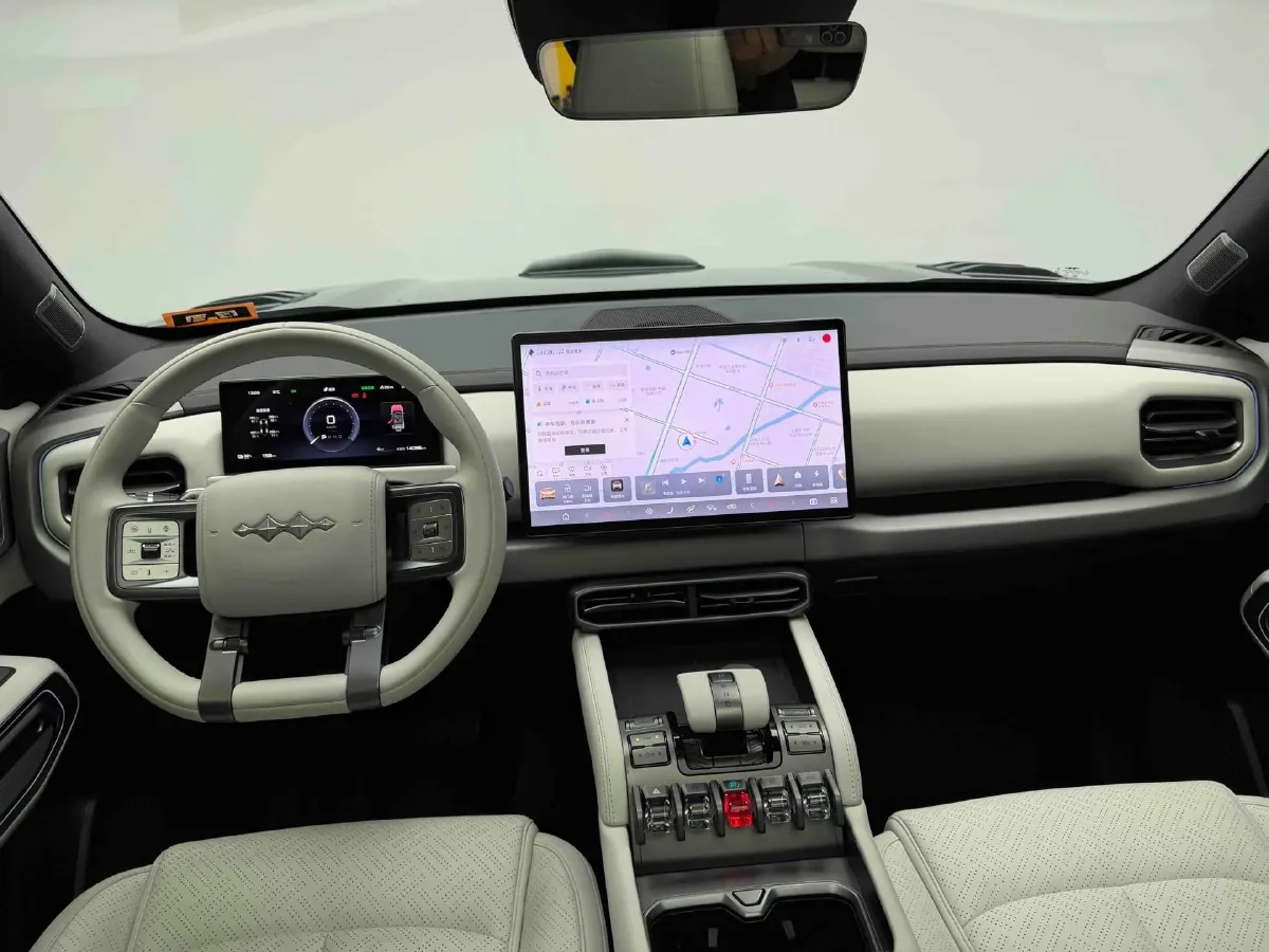 2025 FangChengBao Tai 3 BEV,autocango,china used car exporter,china ev exporter,chinese used car exporter,chinese used ev exporter