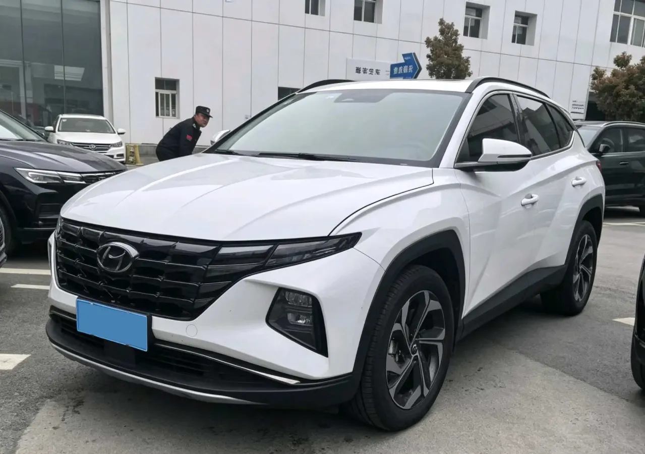 2023 Hyundai Tucson 1.5T 200HP L4 8AT,autocango,china used car exporter,china ev exporter,chinese used car exporter,chinese used ev exporter