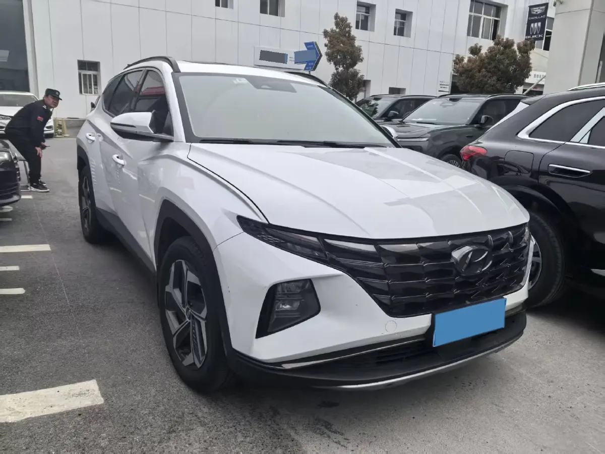 2023 Hyundai Tucson 1.5T 200HP L4 8AT,autocango,china used car exporter,china ev exporter,chinese used car exporter,chinese used ev exporter