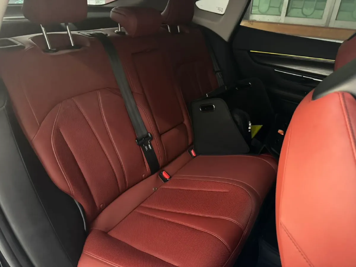 2022 Xpeng P7 BEV 60.2KWH,autocango,china used car exporter,china ev exporter,chinese used car exporter,chinese used ev exporter