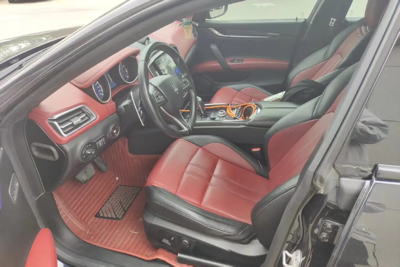 2019 Maserati Ghibli 3.0T 350HP V6 8AT,autocango,china used car exporter,china ev exporter,chinese used car exporter,chinese used ev exporter