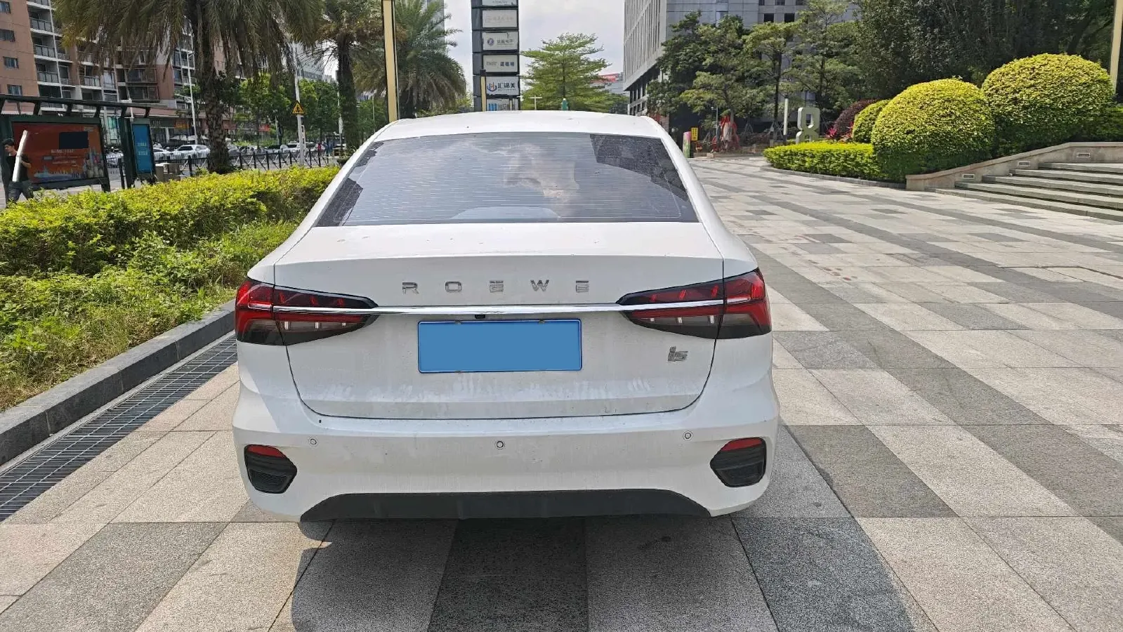 2021 Roewe i5 1.5L 120HP L4 CVT,autocango,china used car exporter,china ev exporter,chinese used car exporter,chinese used ev exporter