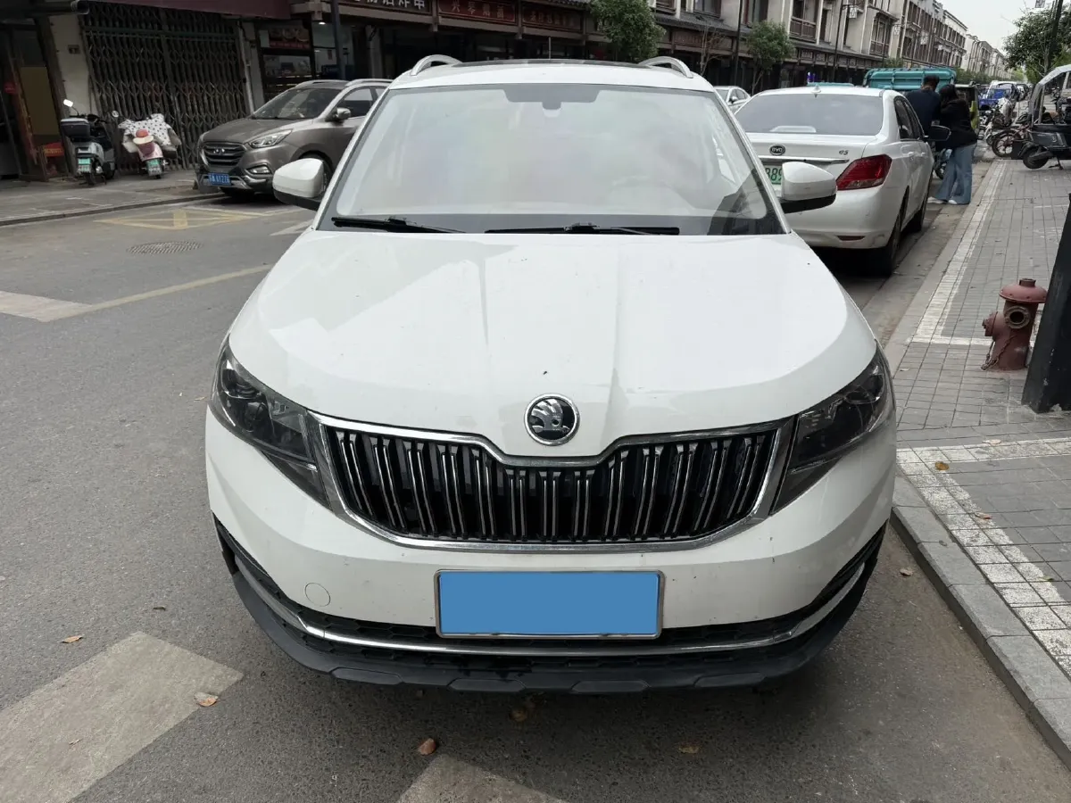 2020 Skoda Kamiq 1.5L 112HP L4 6AT,autocango,china used car exporter,china ev exporter,chinese used car exporter,chinese used ev exporter