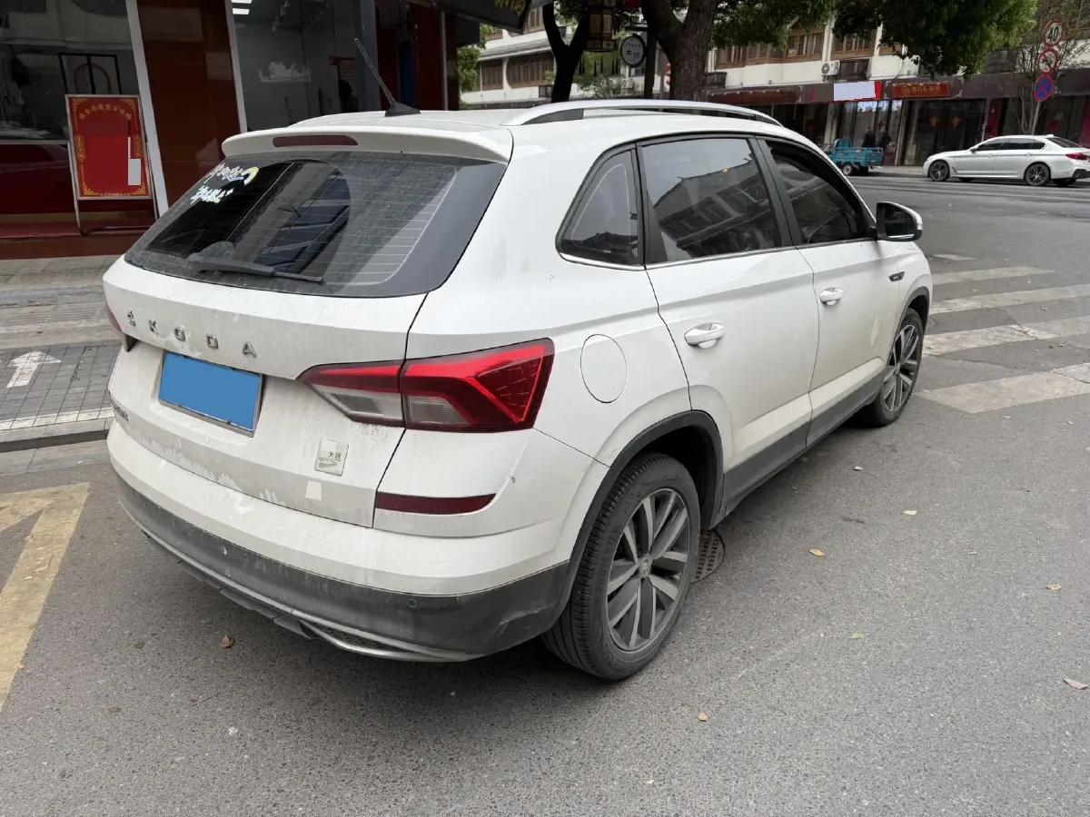 2020 Skoda Kamiq 1.5L 112HP L4 6AT,autocango,china used car exporter,china ev exporter,chinese used car exporter,chinese used ev exporter
