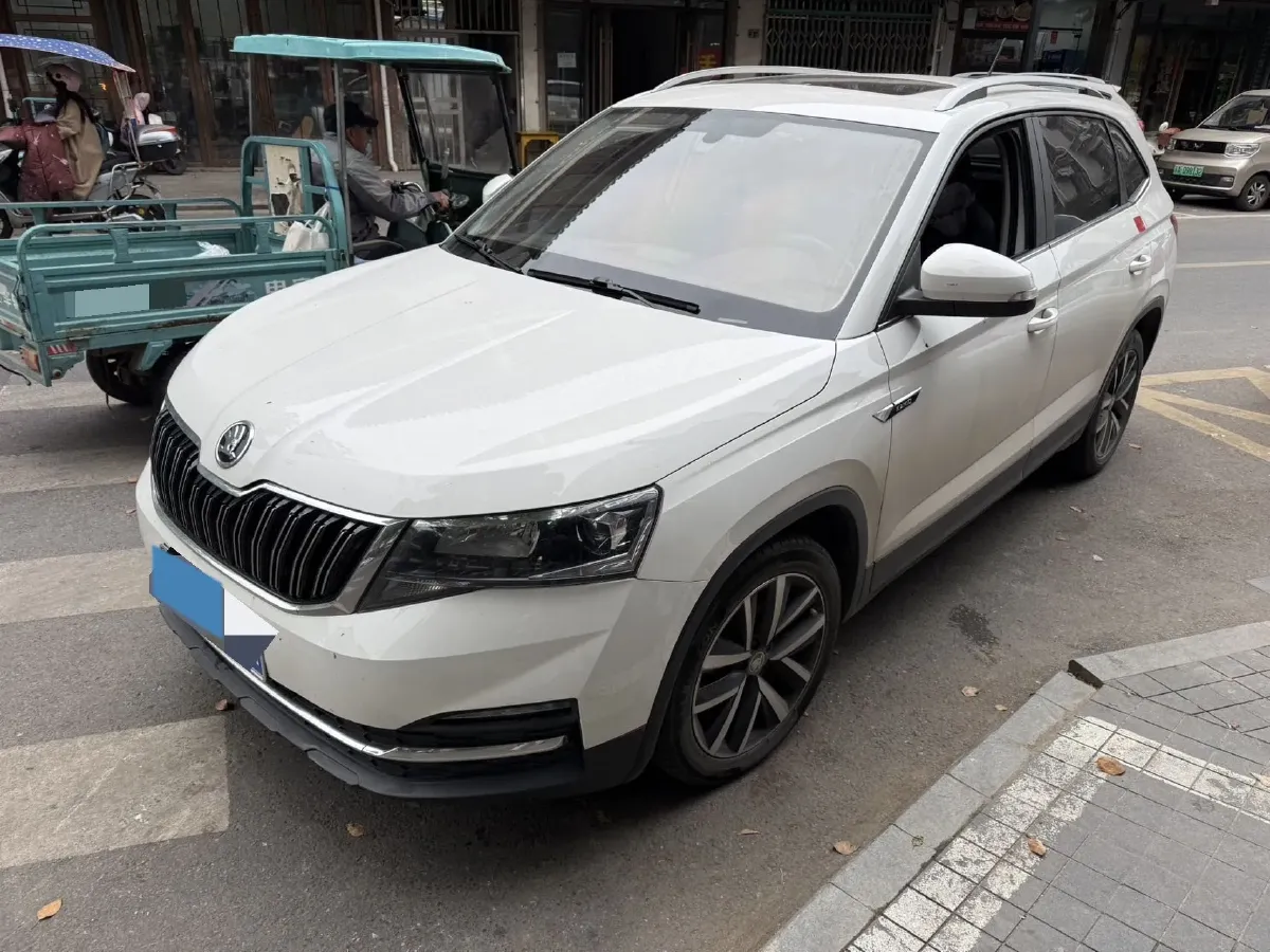 2020 Skoda Kamiq 1.5L 112HP L4 6AT,autocango,china used car exporter,china ev exporter,chinese used car exporter,chinese used ev exporter