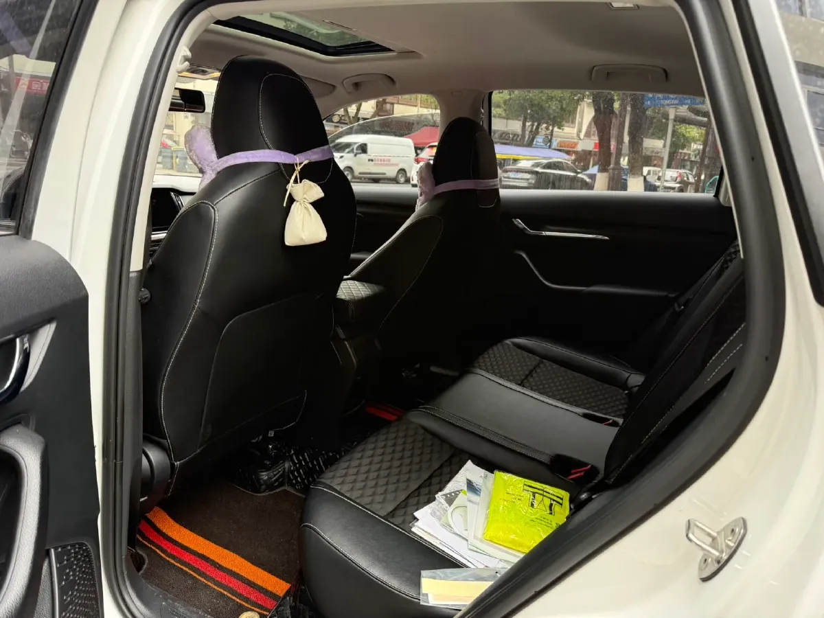 2020 Skoda Kamiq 1.5L 112HP L4 6AT,autocango,china used car exporter,china ev exporter,chinese used car exporter,chinese used ev exporter